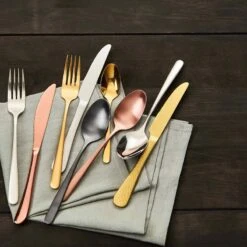 Couverts KINGS (4 éléments) -Umbraen Boutique 1000337764 220225 021 MOOD DETAILS P000000001000337764 mood