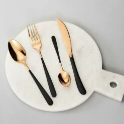 Couverts EMPIRE (4 éléments) -Umbraen Boutique 1000337766 220225 020 MOOD DETAILS P000000001000337766 mood