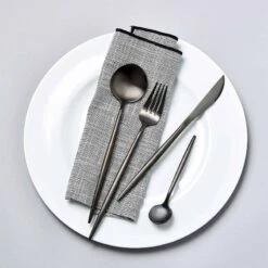 Couverts STILETTO (16 éléments) 24 Couverts STILETTO (16 éléments) -Umbraen Boutique 1000337792 220225 020 MOOD DETAILS P000000001000337792 mood