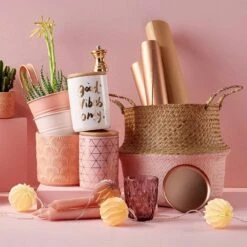 Boîte QUEEN IT III -Umbraen Boutique 1000338631 220721 021 MOOD DETAILS P000000001000338631 mood