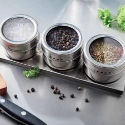 Boîtes à épices SPICE GUYS (4 éléments) -Umbraen Boutique 1000338690 220721 021 MOOD DETAILS P000000001000338690 mood