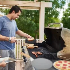 Four Pizza Barbecue, Pierre & Pelle -Umbraen Boutique 44d1c9c3ce124edebb533cdf30259ad0