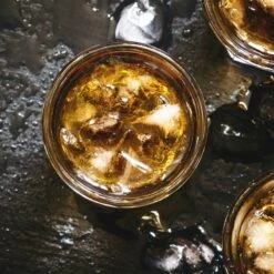 Verres à Whisky Cristal Par Lot De 4 -Umbraen Boutique 4c4d9aa7668845e2a30ea72c4bcd0dc9