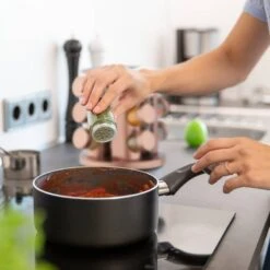 Carrousel à épices 12 Pots -Umbraen Boutique 4d14a2e34f244e16a2f3db2d25d859c3