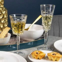 Umbraen Boutique -Umbraen Boutique 5204accbe4c848f58294e0789d158e53