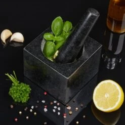 Mortier Carré En Granit Avec Pilon -Umbraen Boutique 6796c06a39b84a9c93ea0a4a843fcd23