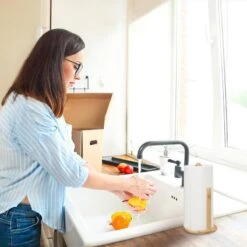 Dérouleur Essuie-tout Avec Barre D’arrêt -Umbraen Boutique 74b44846f00e40058067a95536ffe185