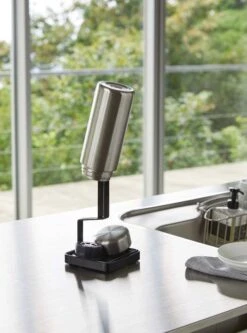 Yamazaki Egouttoir à Bouteilles Stand -Umbraen Boutique a33b57b2c2a64a828f4e8acd6590af25