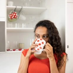 Lot De 2 Supports Tasses Pour Armoire -Umbraen Boutique c497aaa23b164350b4682738642283cd