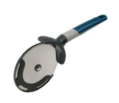 Roulette à Pizza Géante -Umbraen Boutique c5b2b5af33b149839af5277dbc9911b0.cropped 229 273 729 631.processed