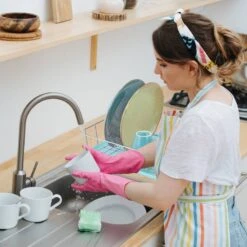 Égouttoir Avec Panier à Couverts -Umbraen Boutique d98d0b1173dd4422bdfc75950271936a